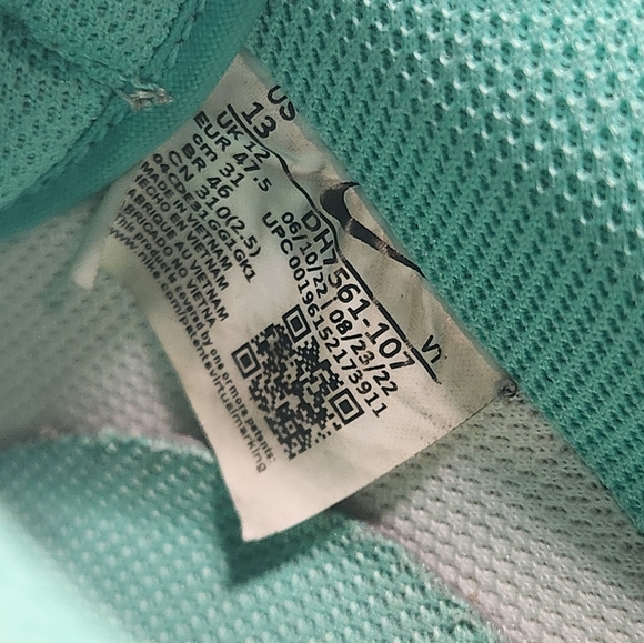 Men's Sz 13 Nike Air Force 1 '07 Sneakers w/ Aqua/Teal Accents - Picture 8 of 11